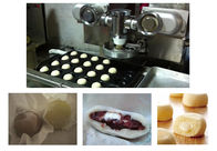 Máquinas que encrustan y de formaciones automáticas para las galletas llenadas