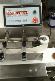 Torta comercial de la luna que hace la máquina, máquina que encrusta automática